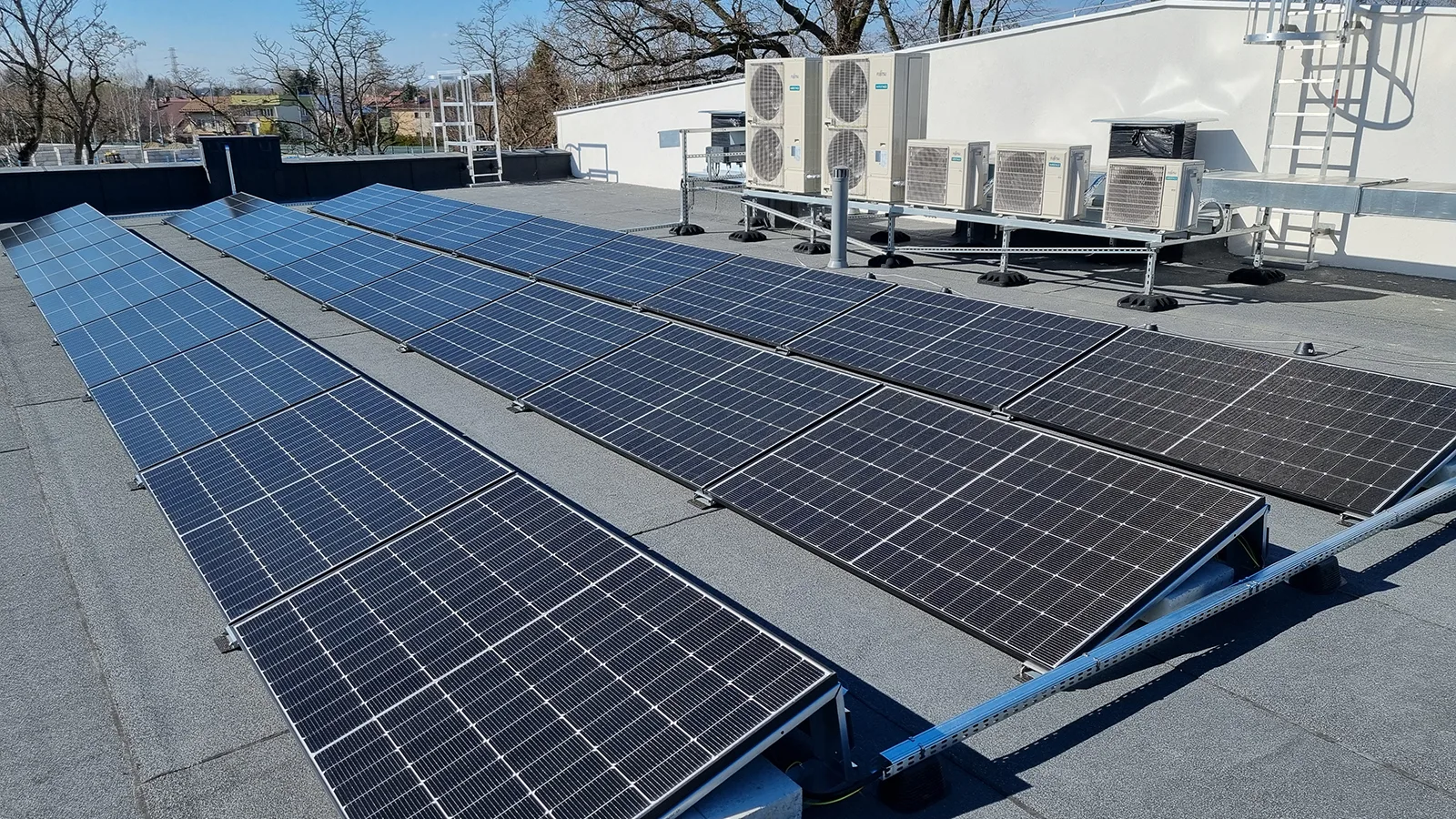 Instalacja Fotowoltaiczna Inter Cars - Tarnów